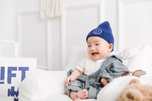 清远4个月宝宝干呕 清远4个月宝宝干呕